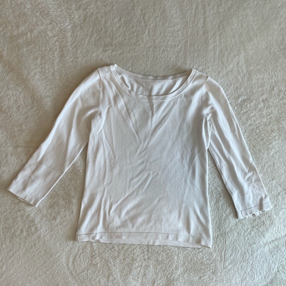 white long sleeve - Picture 1 of 1
